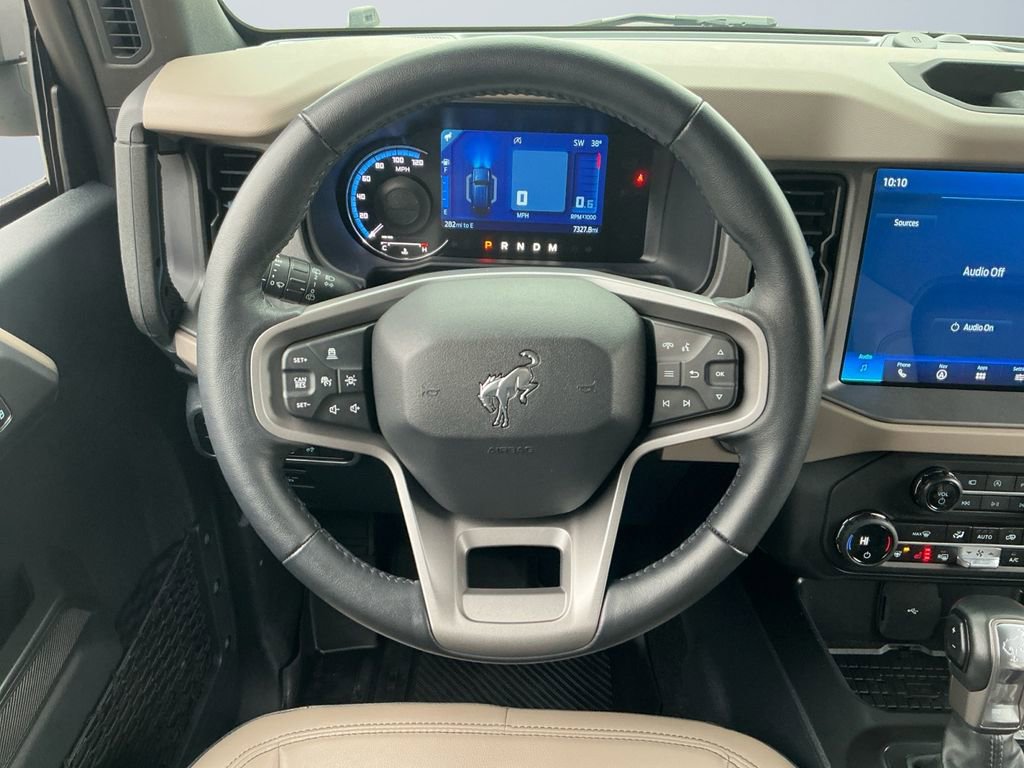Used 2024 Ford Bronco Wildtrak image 13