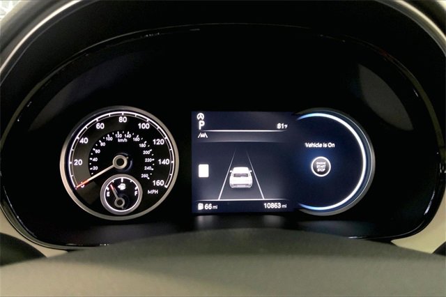 Used 2023 Genesis GV70 2.5T w/ Advanced Package image 19