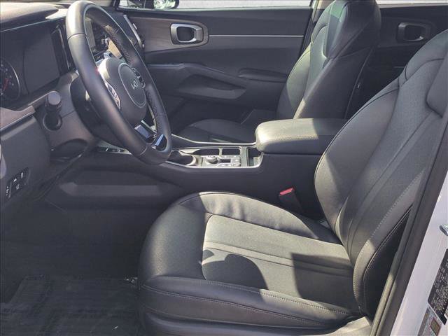 Used 2022 Kia Sorento EX image 15