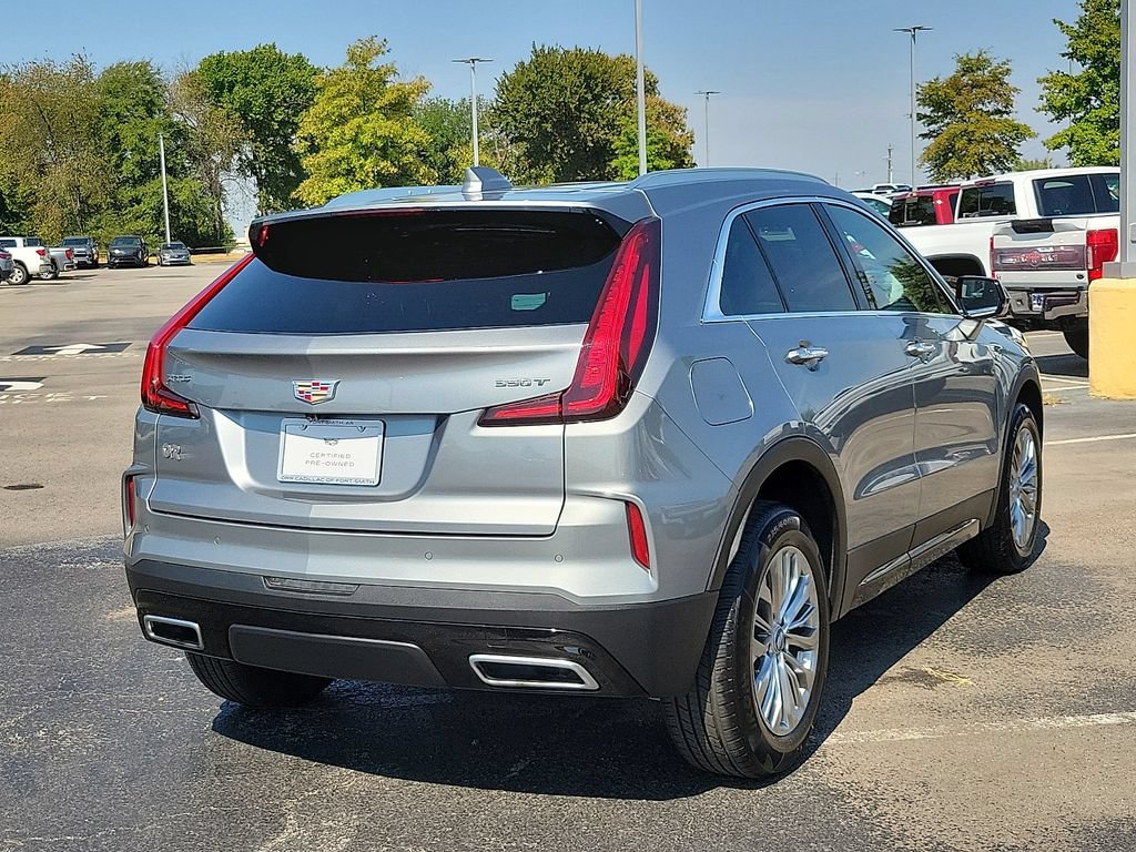 Used 2025 Cadillac XT4 Premium Luxury FWD image 5