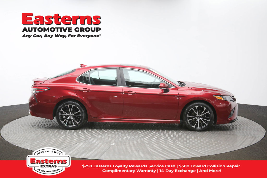 Used 2018 Toyota Camry SE w/ Audio Package FWD image 47