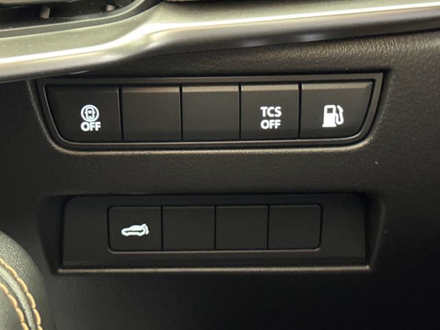 Certified 2024 MAZDA CX-90 Plug-In Hybrid w/ Preferred AWD/4WD image 32