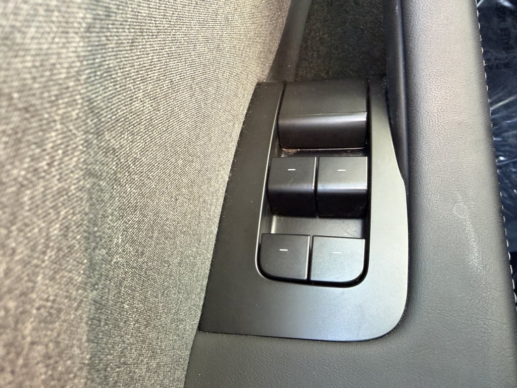 Used 2025 Tesla Model 3 Long Range RWD image 32