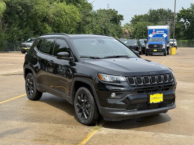 New 2025 Jeep Compass Latitude w/ Sun & Sound Group AWD/4WD image 2