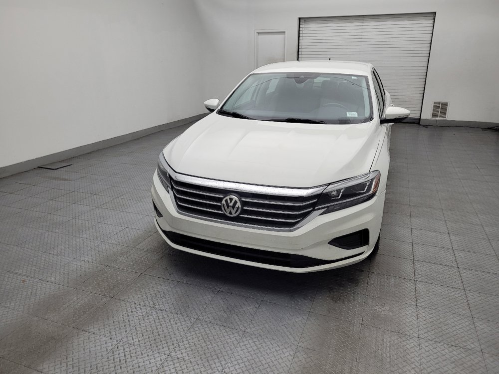 Used 2020 Volkswagen Passat 2.0T SE FWD image 15