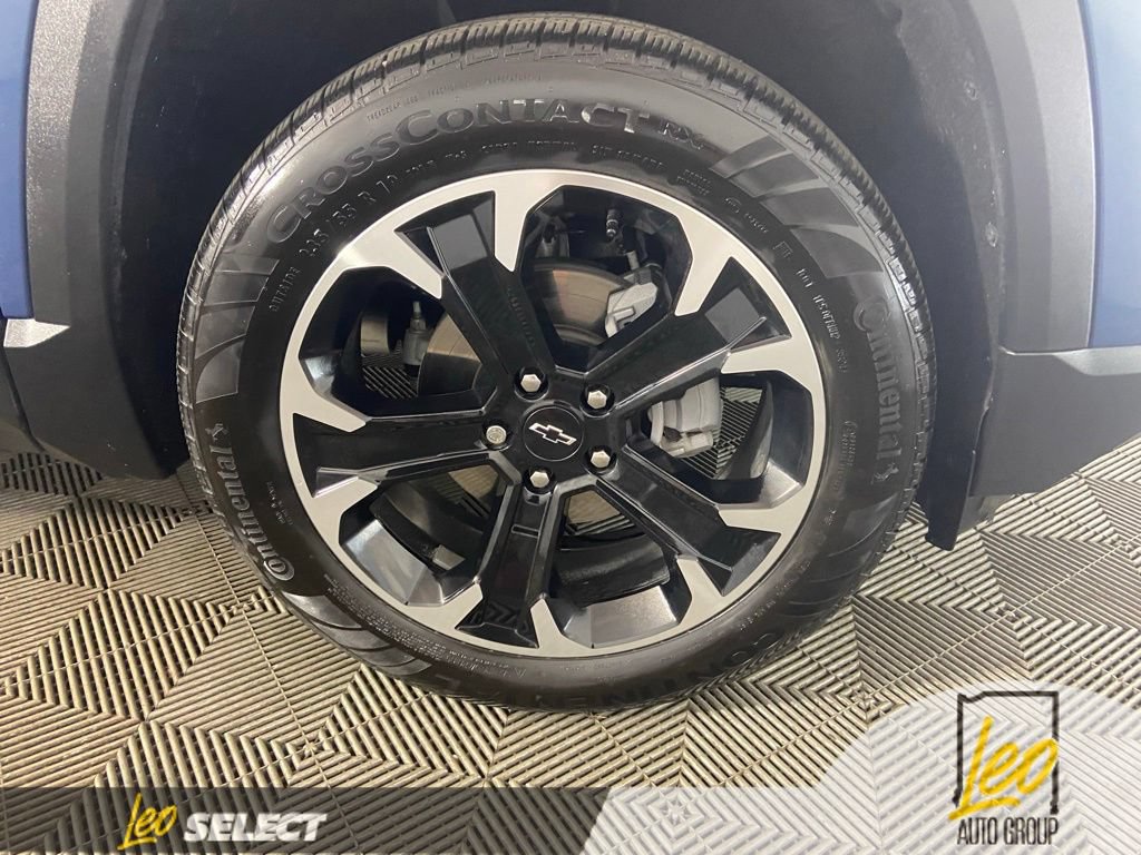 Used 2025 Chevrolet Equinox LT w/ Convenience Package II AWD/4WD image 23