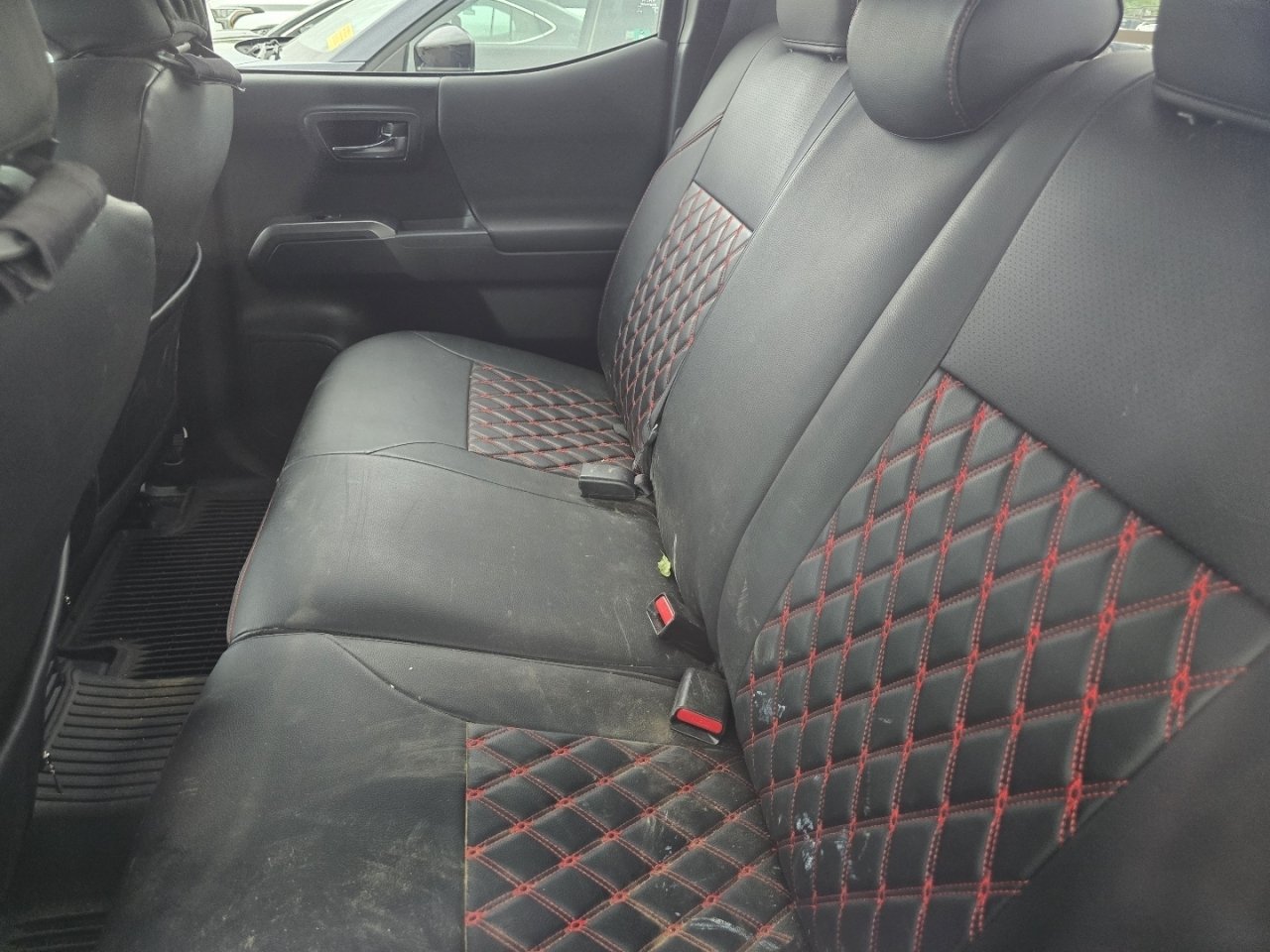 Used 2018 Toyota Tacoma TRD Sport w/ Technology Package AWD/4WD image 22