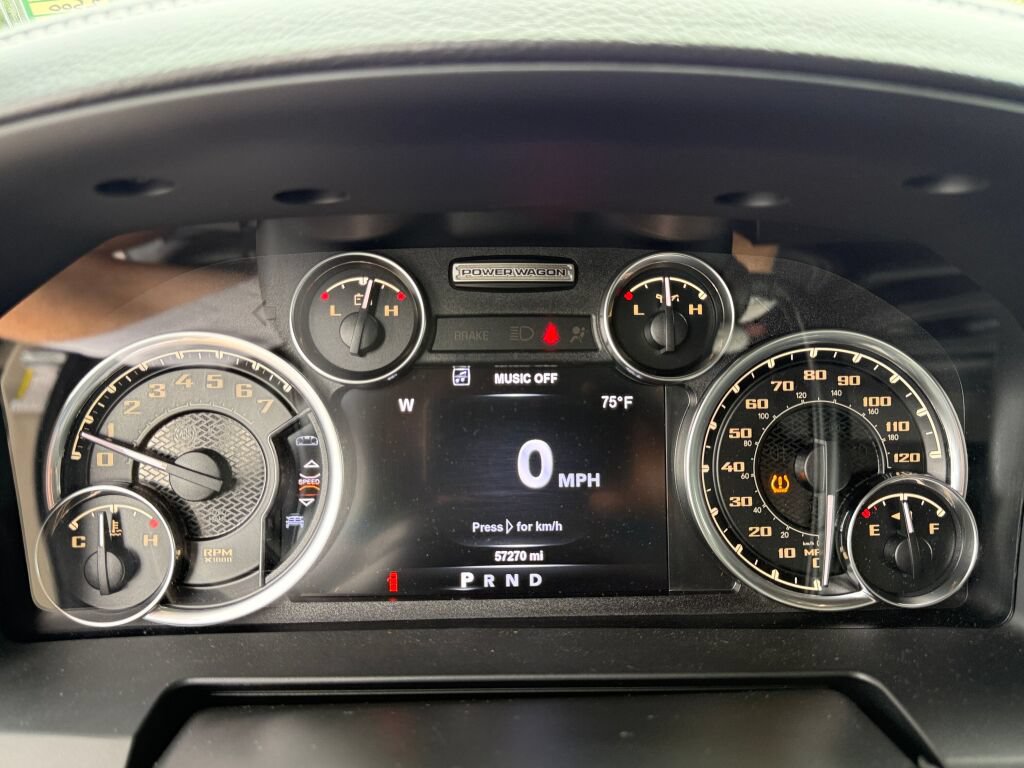 Used 2018 RAM 2500 Power Wagon w/ Leather & Luxury Group AWD/4WD image 32