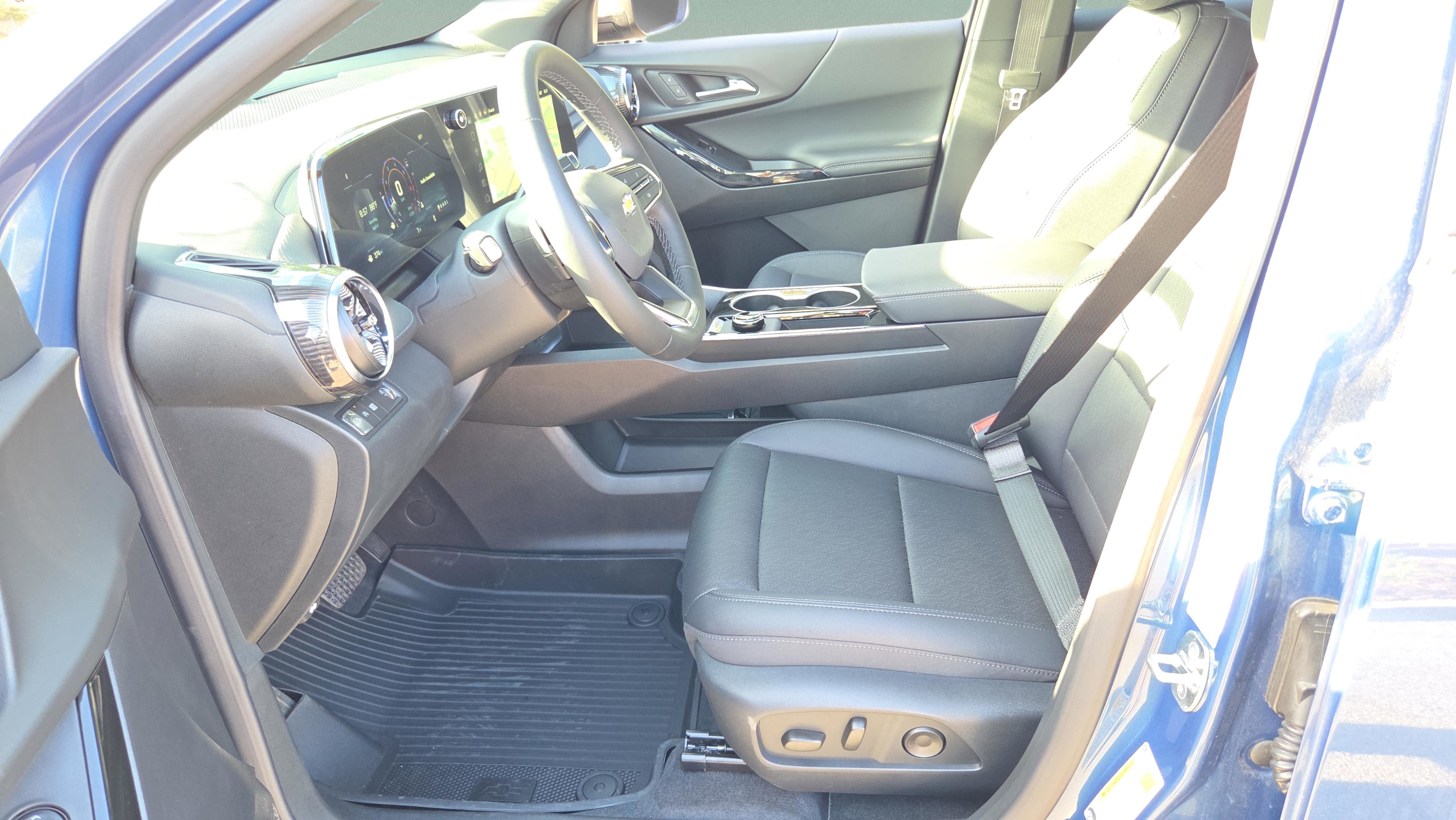 New 2026 Chevrolet Equinox LT image 10
