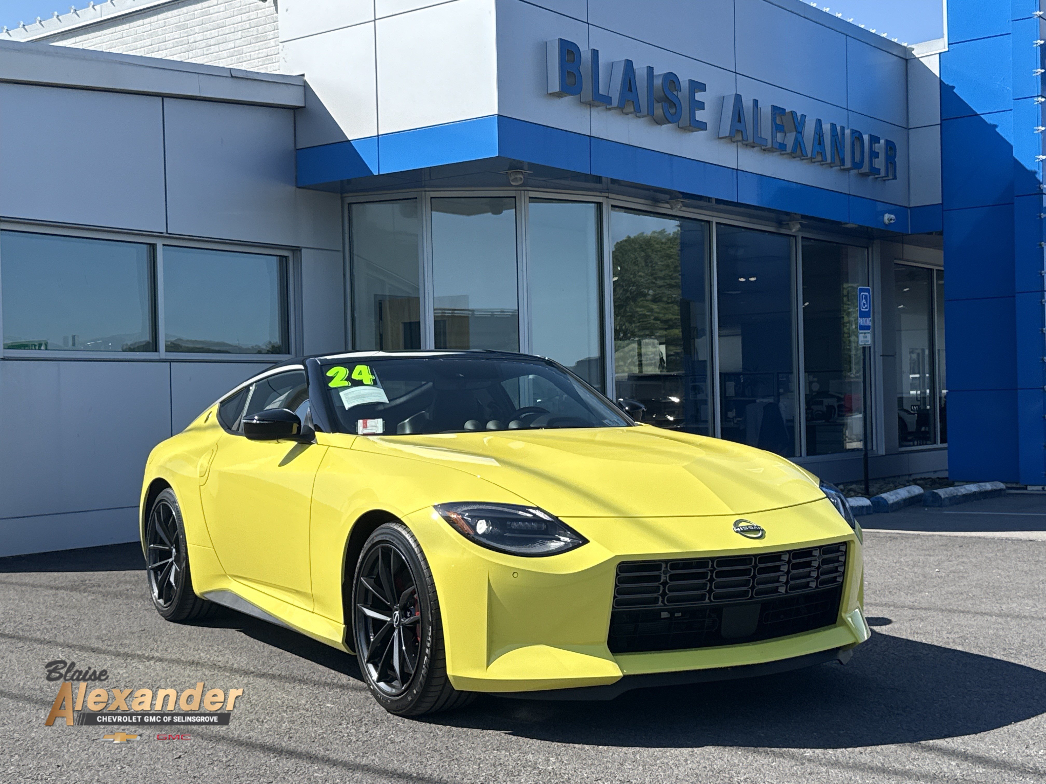 Used 2024 Nissan Z Performance for Sale - Kelley Blue Book