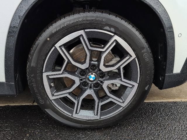 New 2026 BMW X1 xDrive28i w/ Technology Package AWD/4WD image 5