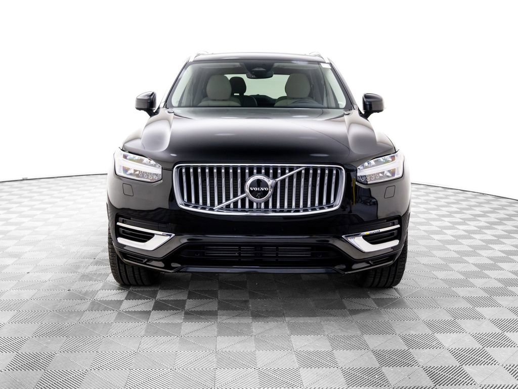 Used 2024 Volvo XC90 T8 Plus w/ Protection Package Premier image 9