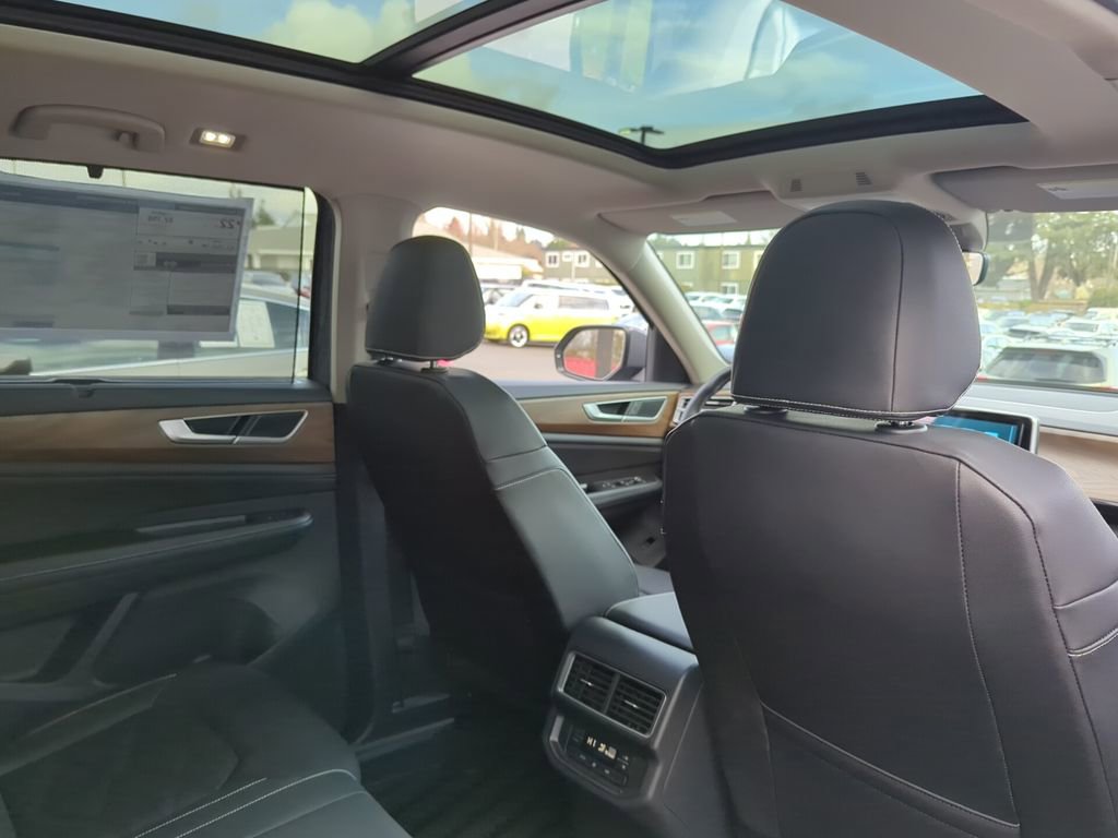 New 2026 Volkswagen Atlas SE AWD/4WD image 37