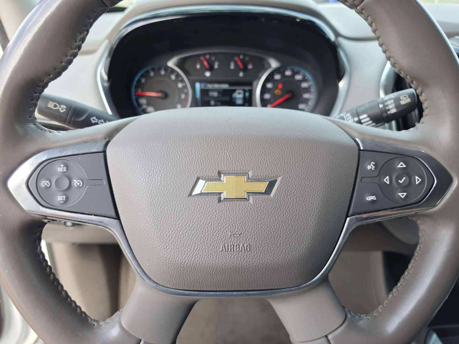 Used 2019 Chevrolet Traverse LT FWD image 33