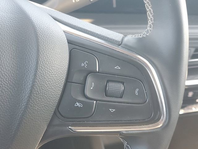 Certified 2025 Buick Encore GX Avenir w/ Avenir Convenience Package image 7