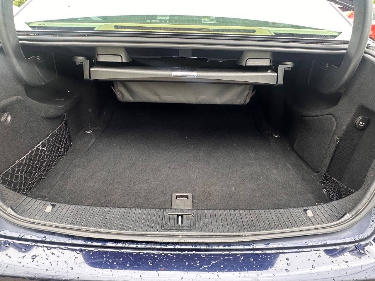 Used 2014 Mercedes-Benz E 350 4MATIC Sedan image 18