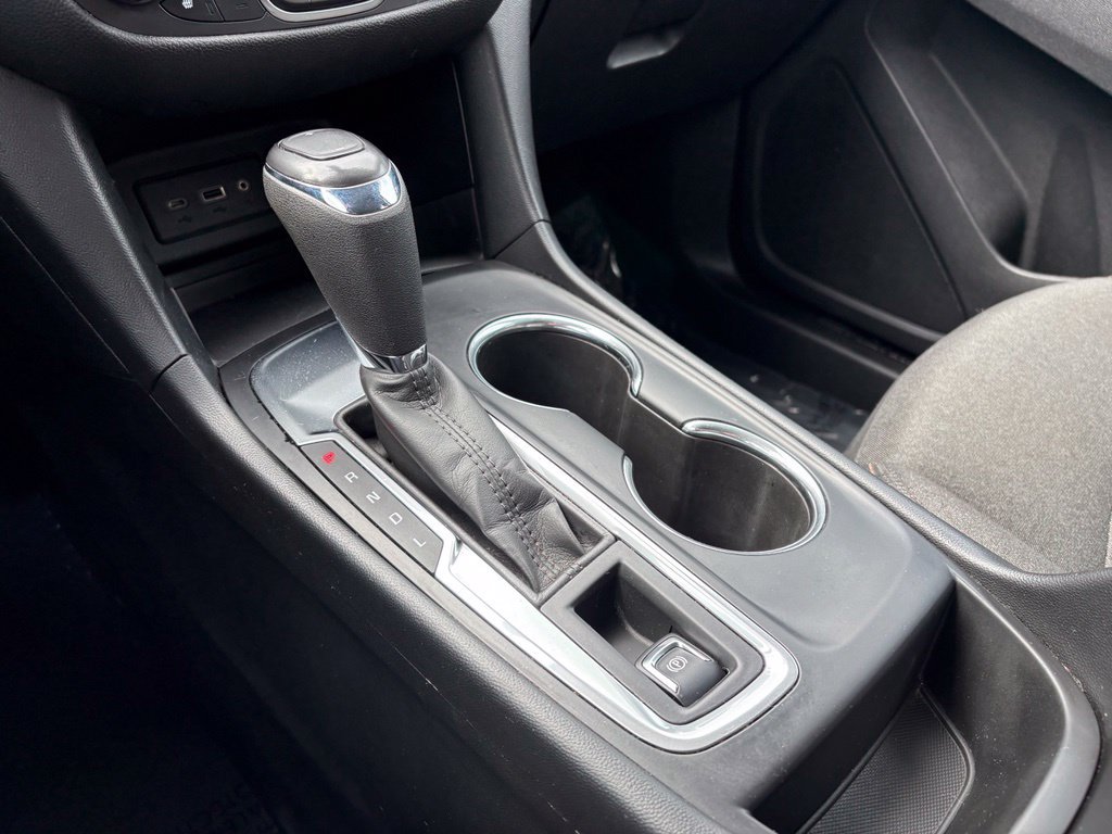 Used 2020 Chevrolet Equinox LT FWD image 23