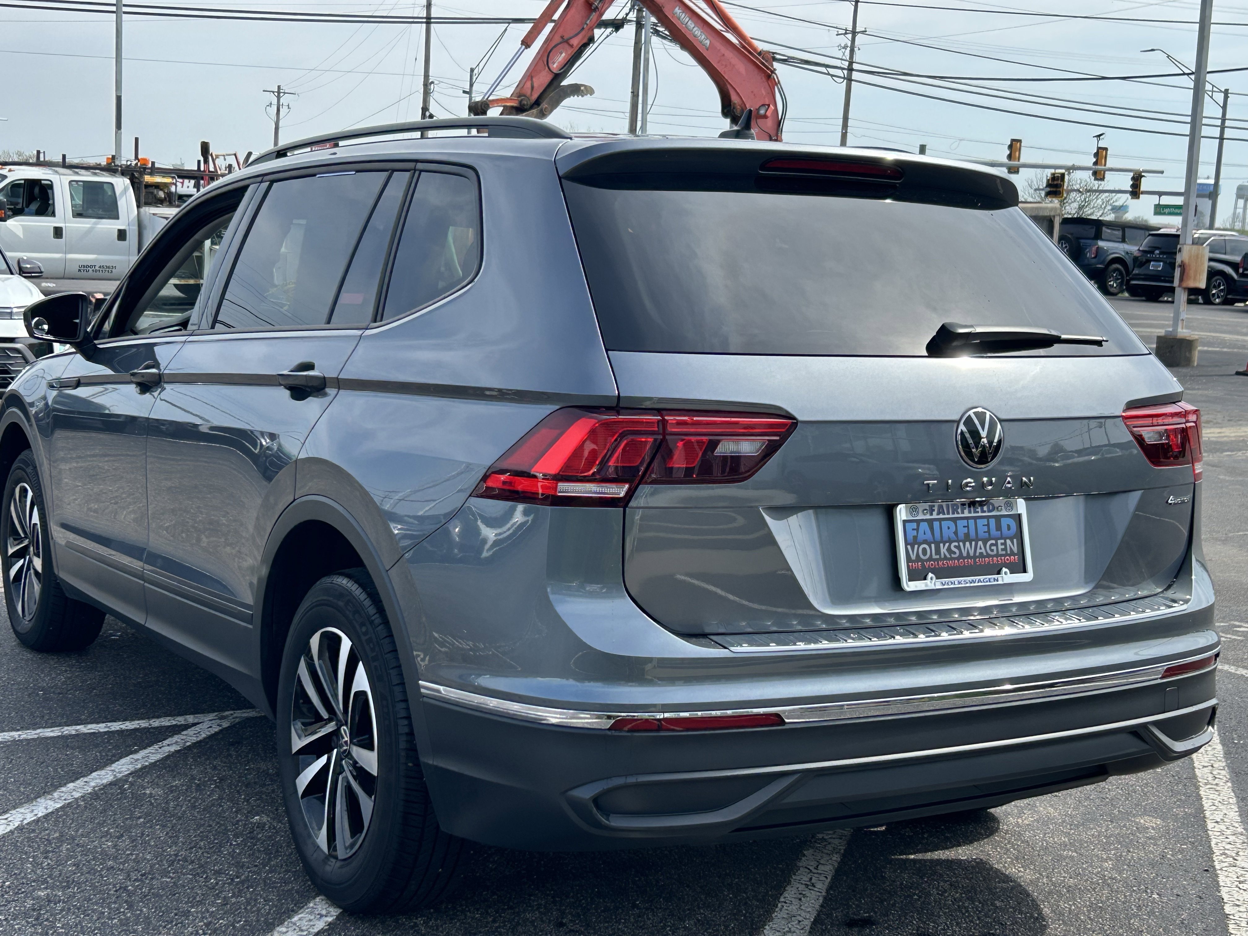 Certified 2023 Volkswagen Tiguan S image 5