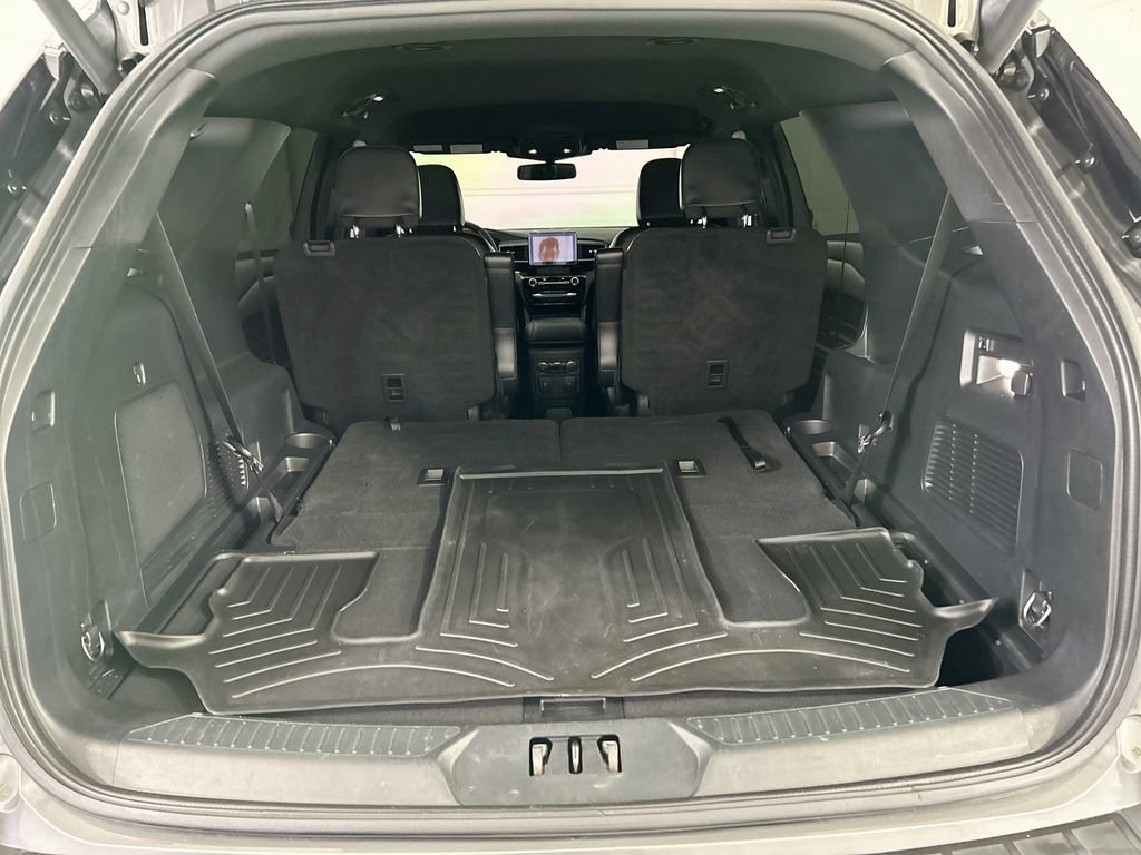 Used 2023 Ford Explorer ST-Line w/ Class IV Trailer Tow Package RWD image 27