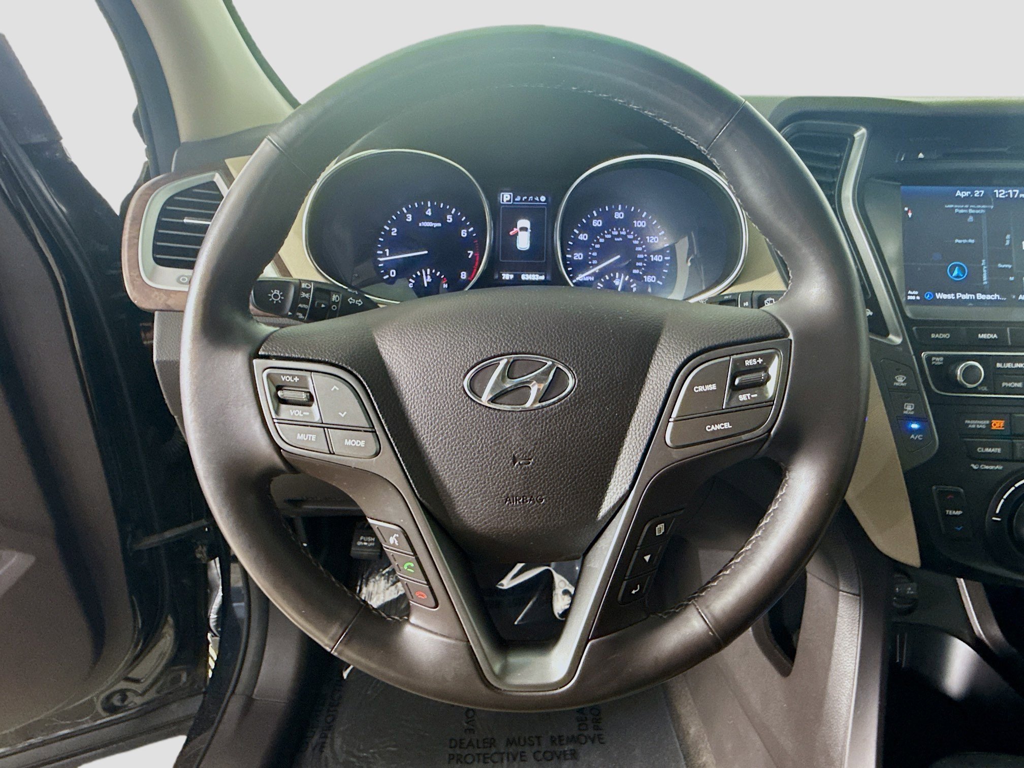 Used 2018 Hyundai Santa Fe Limited w/ Cargo Package FWD image 13