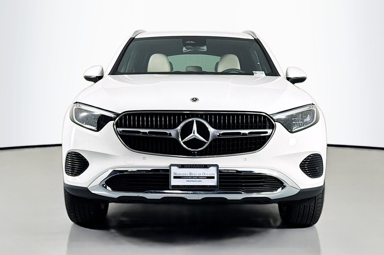 Certified 2026 Mercedes-Benz GLC 300 image 2