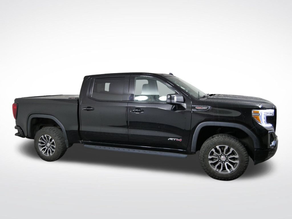 Used 2022 GMC Sierra 1500 AT4 w/ AT4 Preferred Package AWD/4WD image 2