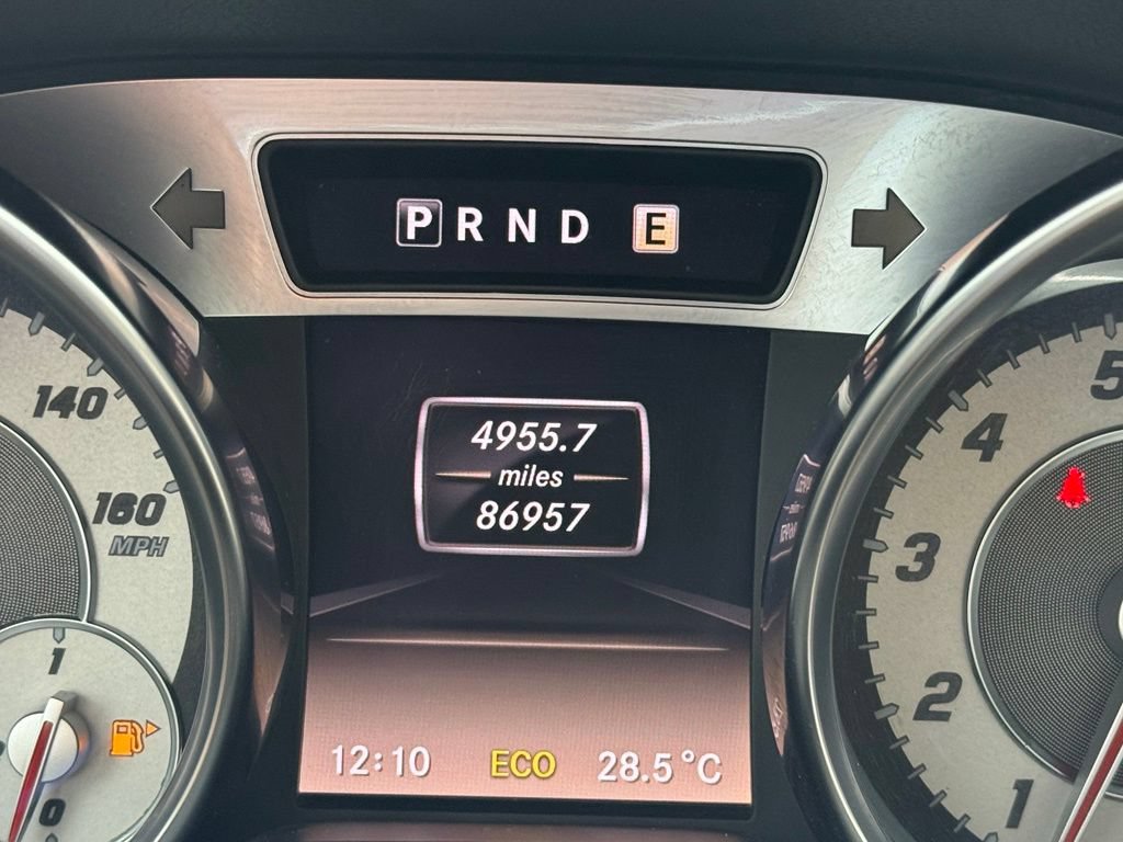 Used 2013 Mercedes-Benz SL 550 image 38