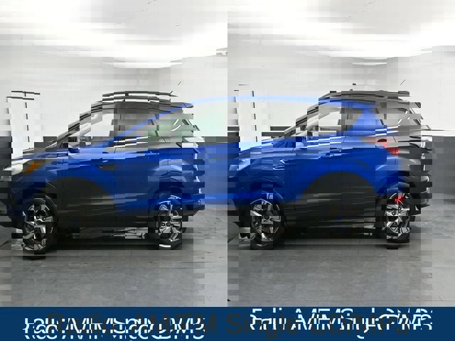 Used 2017 Ford Escape SE w/ Equipment Group 201A image 7