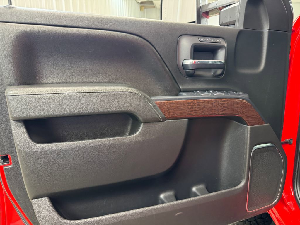 Used 2016 GMC Sierra 2500 SLT AWD/4WD image 9