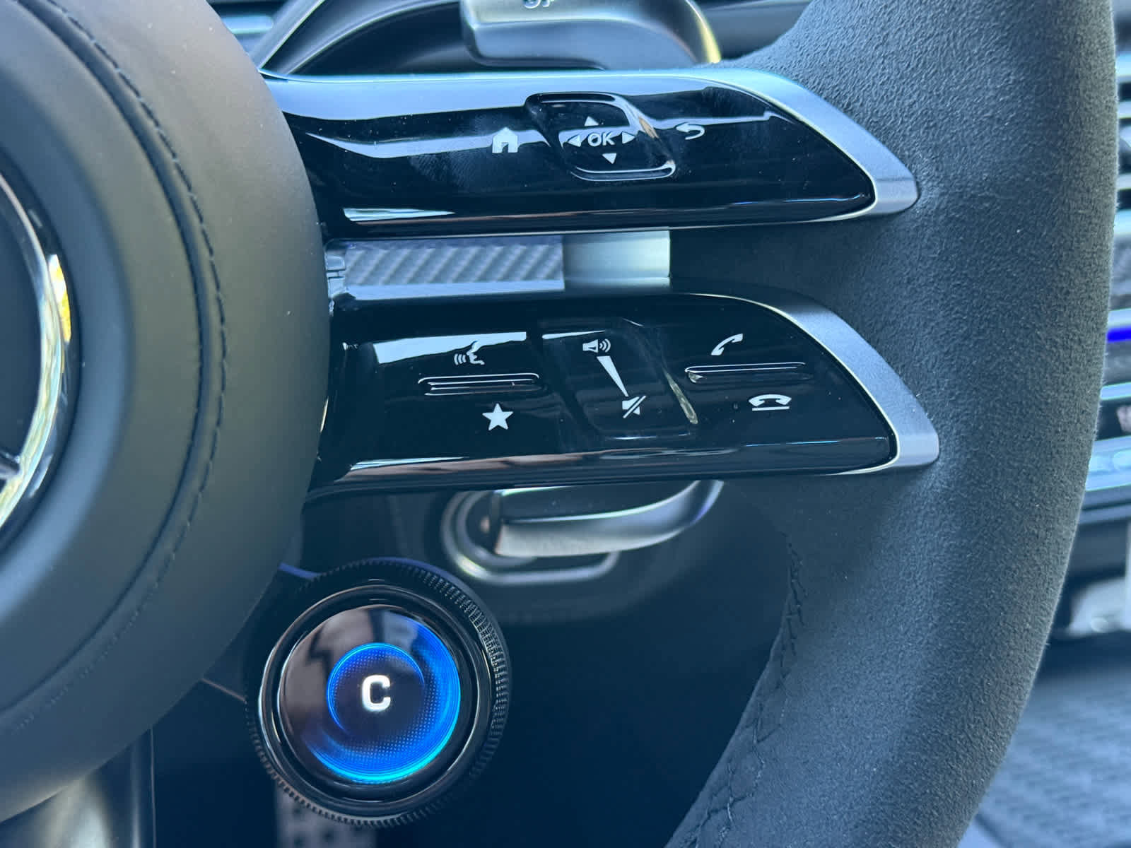 New 2026 Mercedes-Benz GLE 63 AMG S image 21