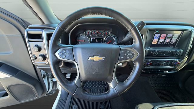 Used 2018 Chevrolet Silverado 1500 LT w/ LT Eassist Package AWD/4WD image 11