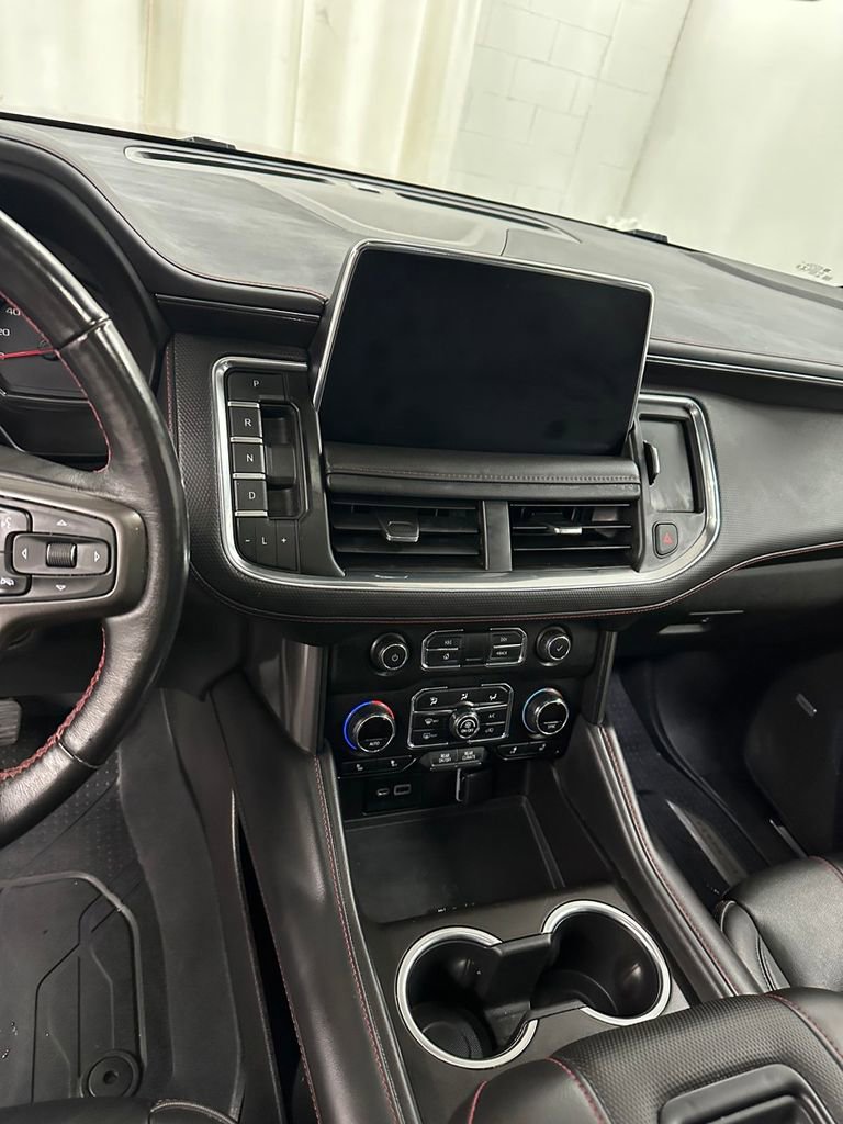 Used 2021 Chevrolet Suburban RST w/ Luxury Package AWD/4WD image 16