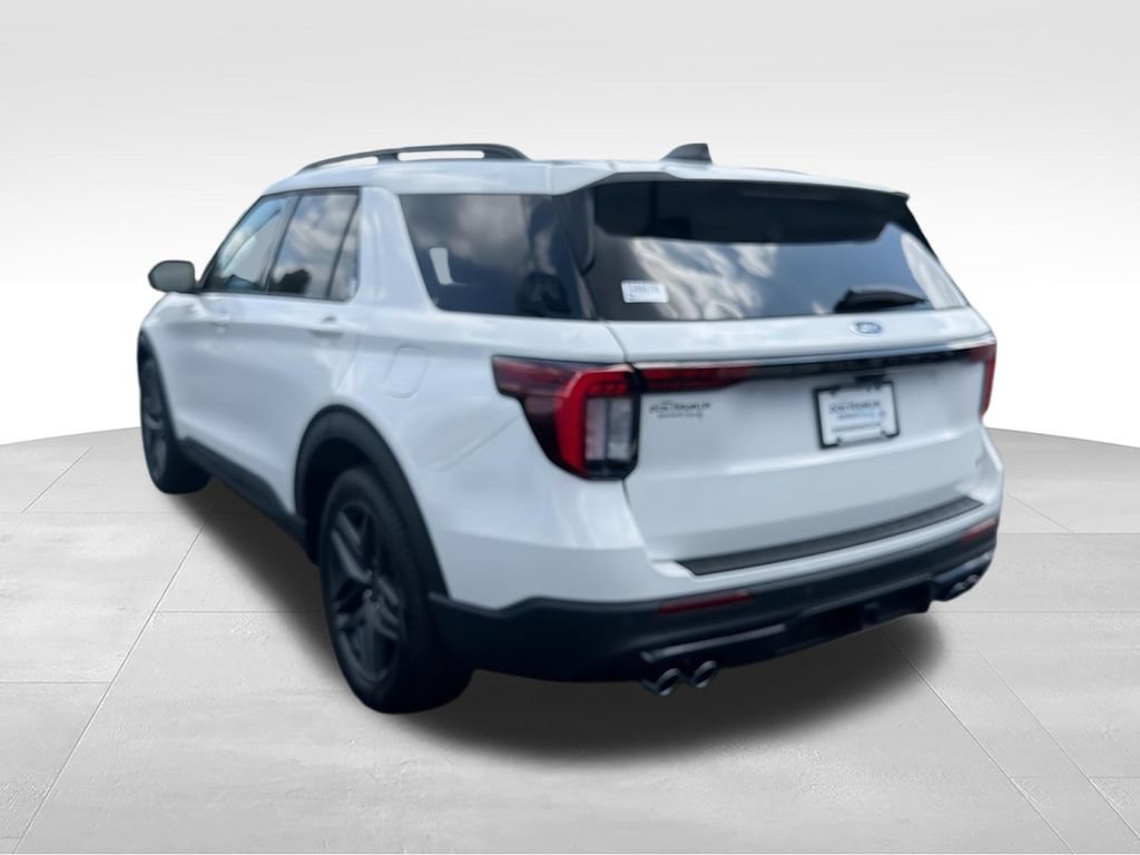 New 2026 Ford Explorer ST w/ Sun And Sound Package AWD/4WD image 6