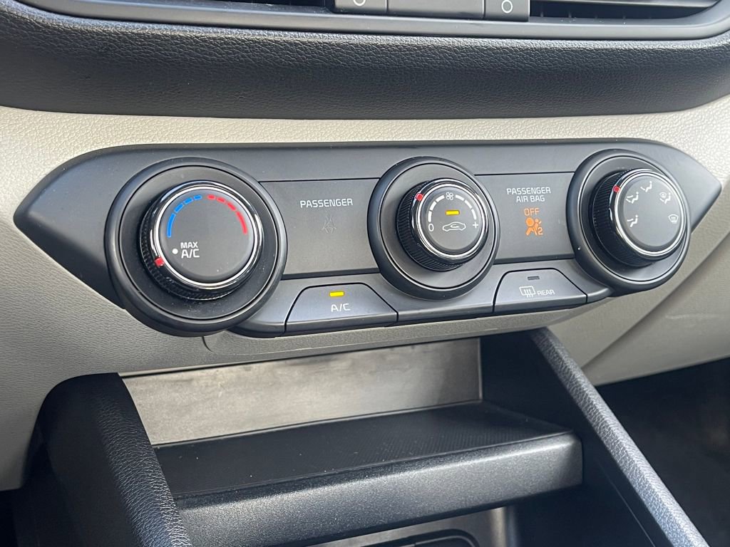 Used 2022 Kia Forte LXS image 25