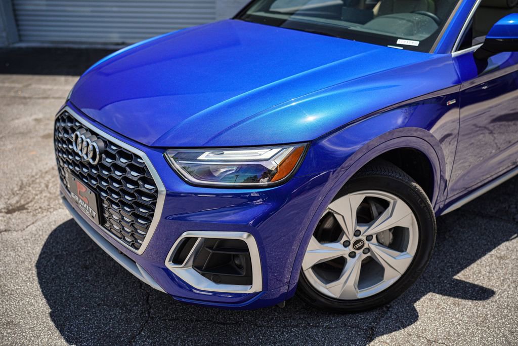 Used 2023 Audi Q5 2.0T Premium Plus w/ Premium Plus Package AWD/4WD image 2