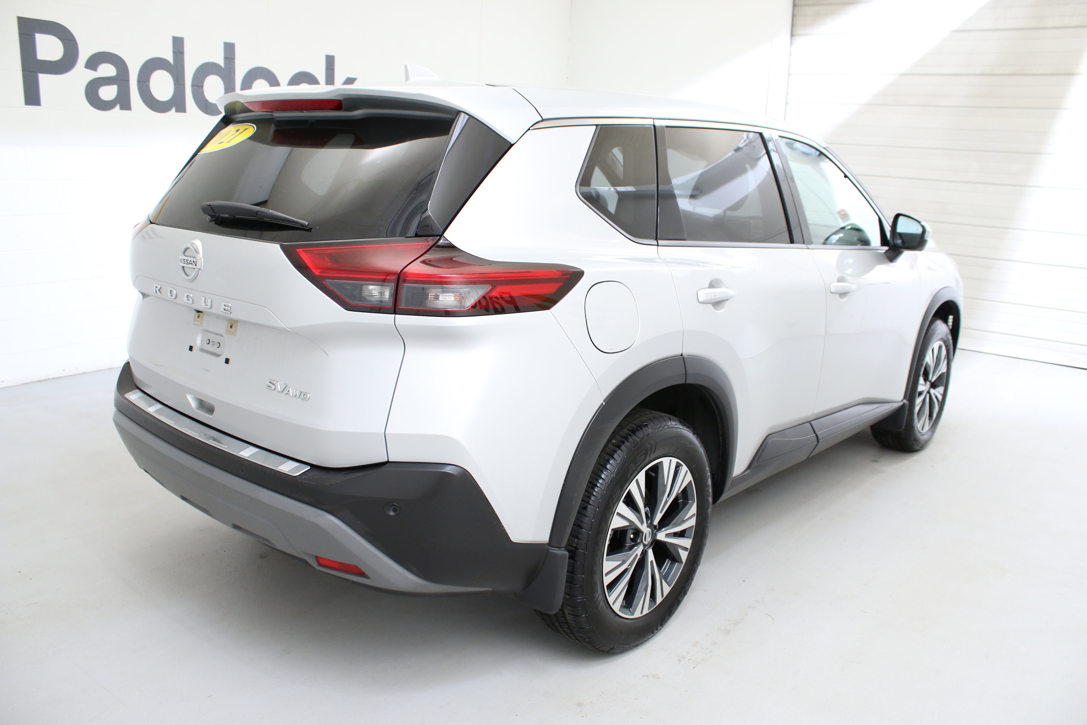 Used 2021 Nissan Rogue SV AWD/4WD image 9