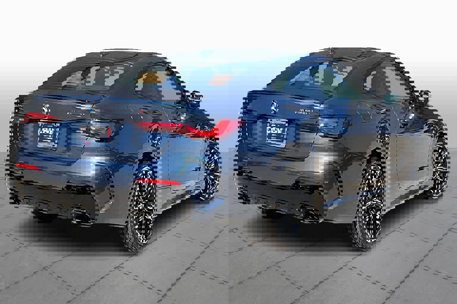 Used 2024 BMW 440i xDrive Coupe w/ Premium Package AWD/4WD image 13