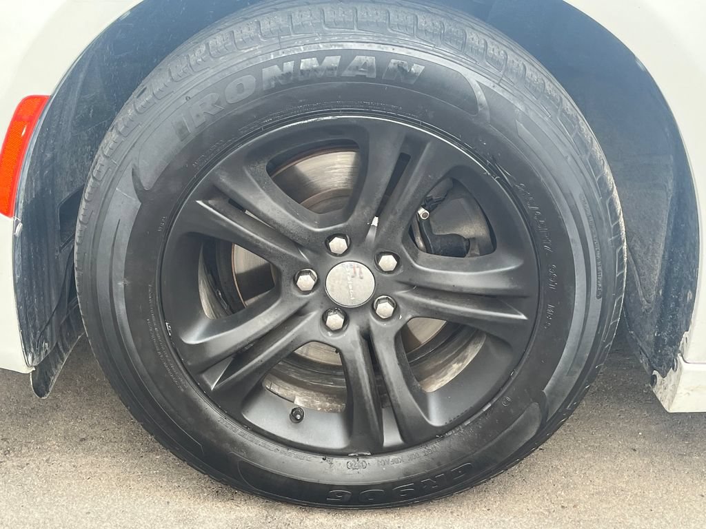 Used 2022 Dodge Charger SXT RWD image 27