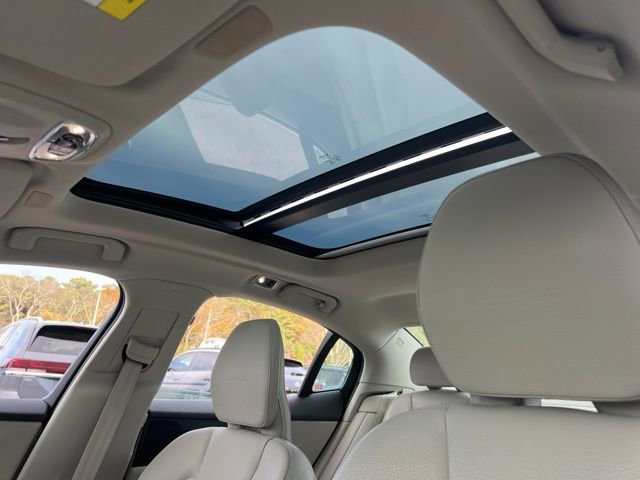 Used 2020 Volvo S60 T5 Inscription w/ Protection Package Premier image 33