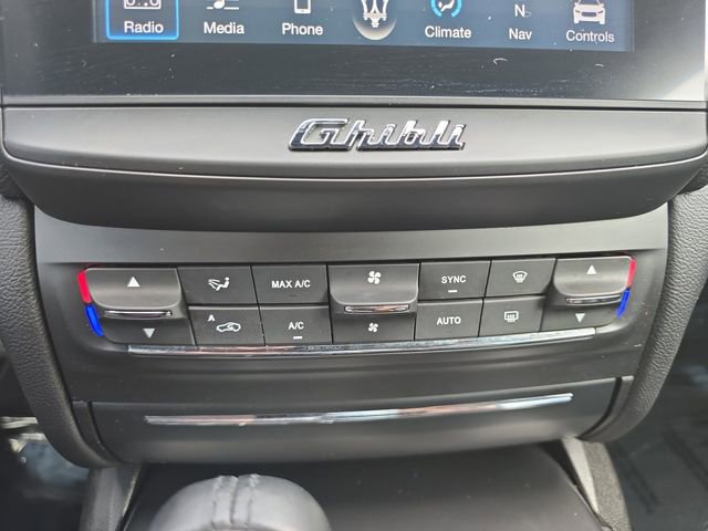 Used 2018 Maserati Ghibli image 4
