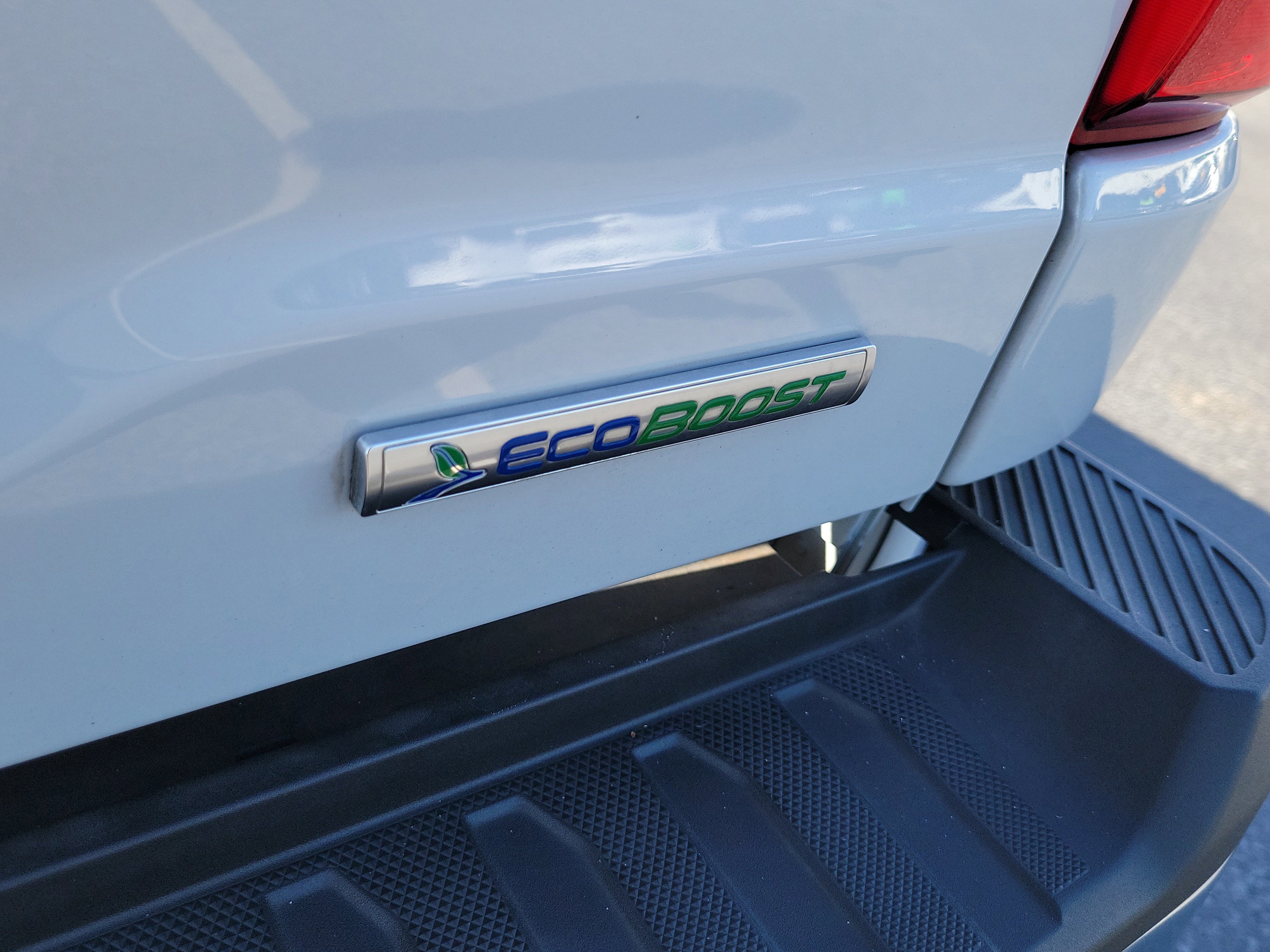 Used 2021 Ford F150 Lariat w/ Equipment Group 502A High image 9