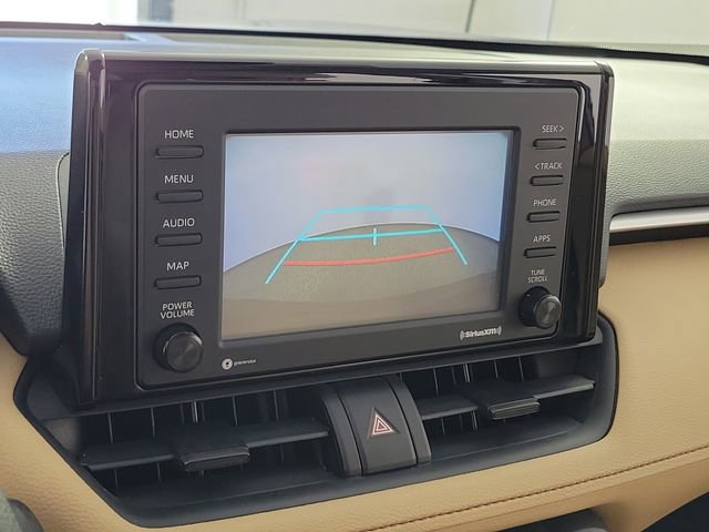 Used 2020 Toyota RAV4 XLE w/ Convenience Package FWD image 30