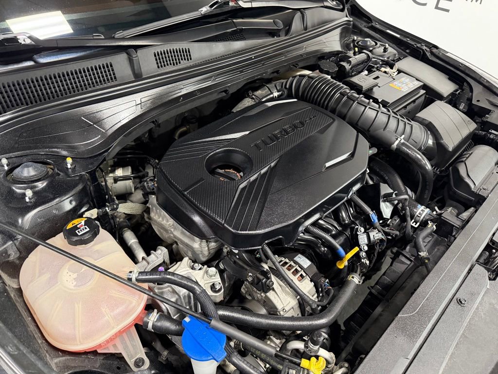 Used 2023 Kia Forte GT w/ GT2 Package image 6