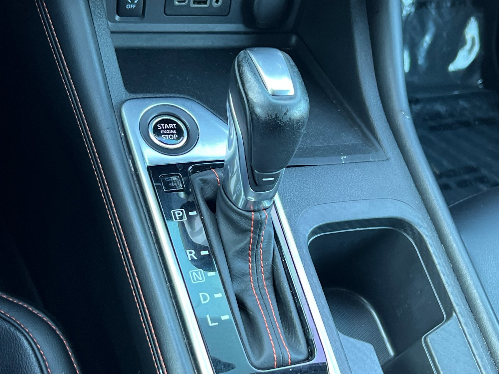 Used 2024 Nissan Sentra SR w/ SR Premium Package image 19