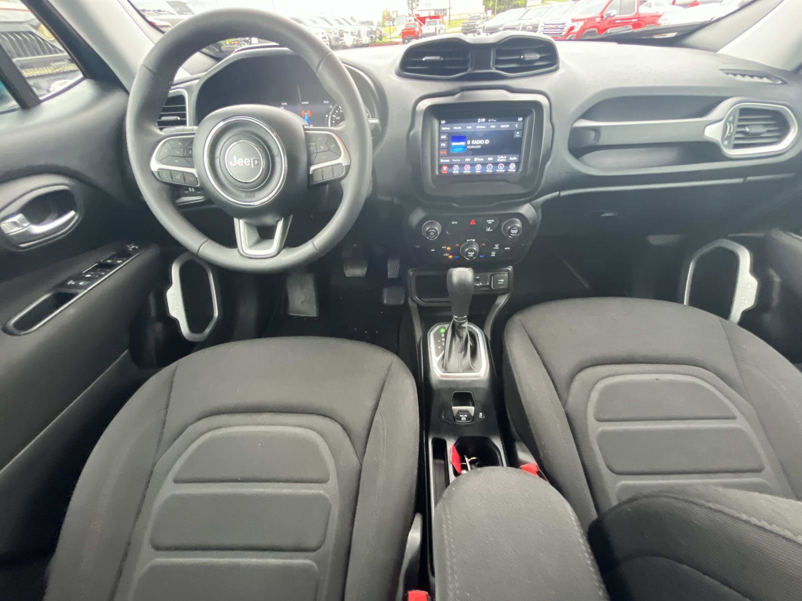 Used 2021 Jeep Renegade Latitude image 13