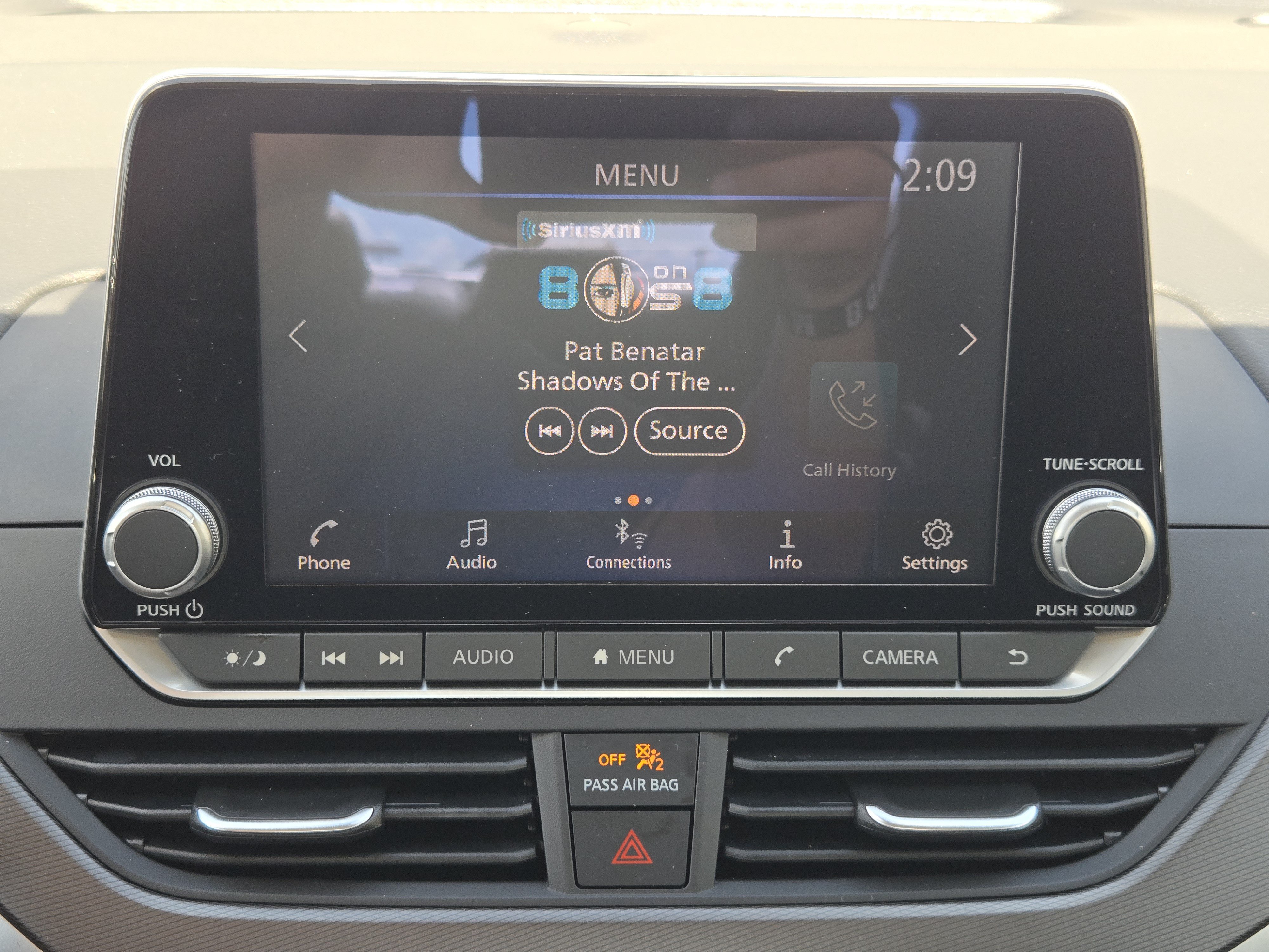 Used 2025 Nissan Altima 2.5 SR AWD/4WD image 19