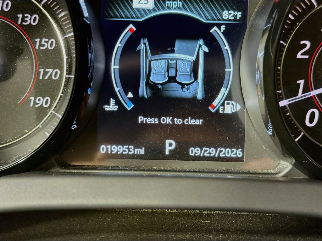 Used 2020 Jaguar F-TYPE R-Dynamic AWD/4WD image 12