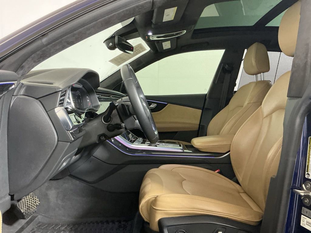 Used 2020 Audi Q8 Prestige image 24
