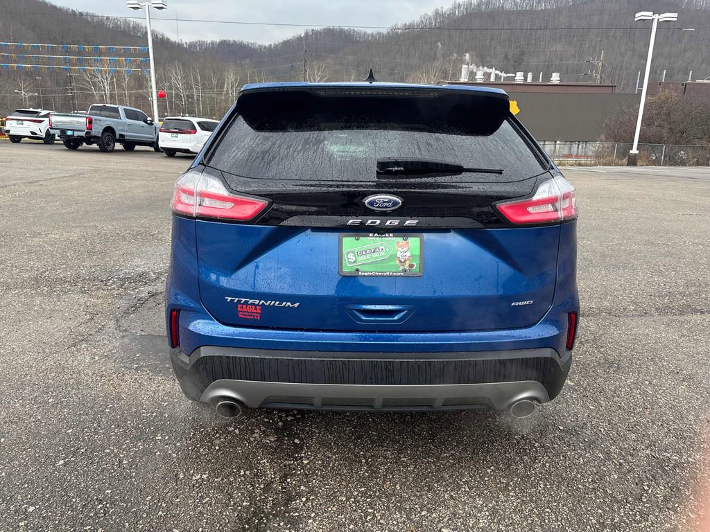 Used 2024 Ford Edge Titanium image 4