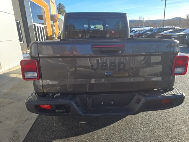 New 2026 Jeep Gladiator Sport AWD/4WD image 5